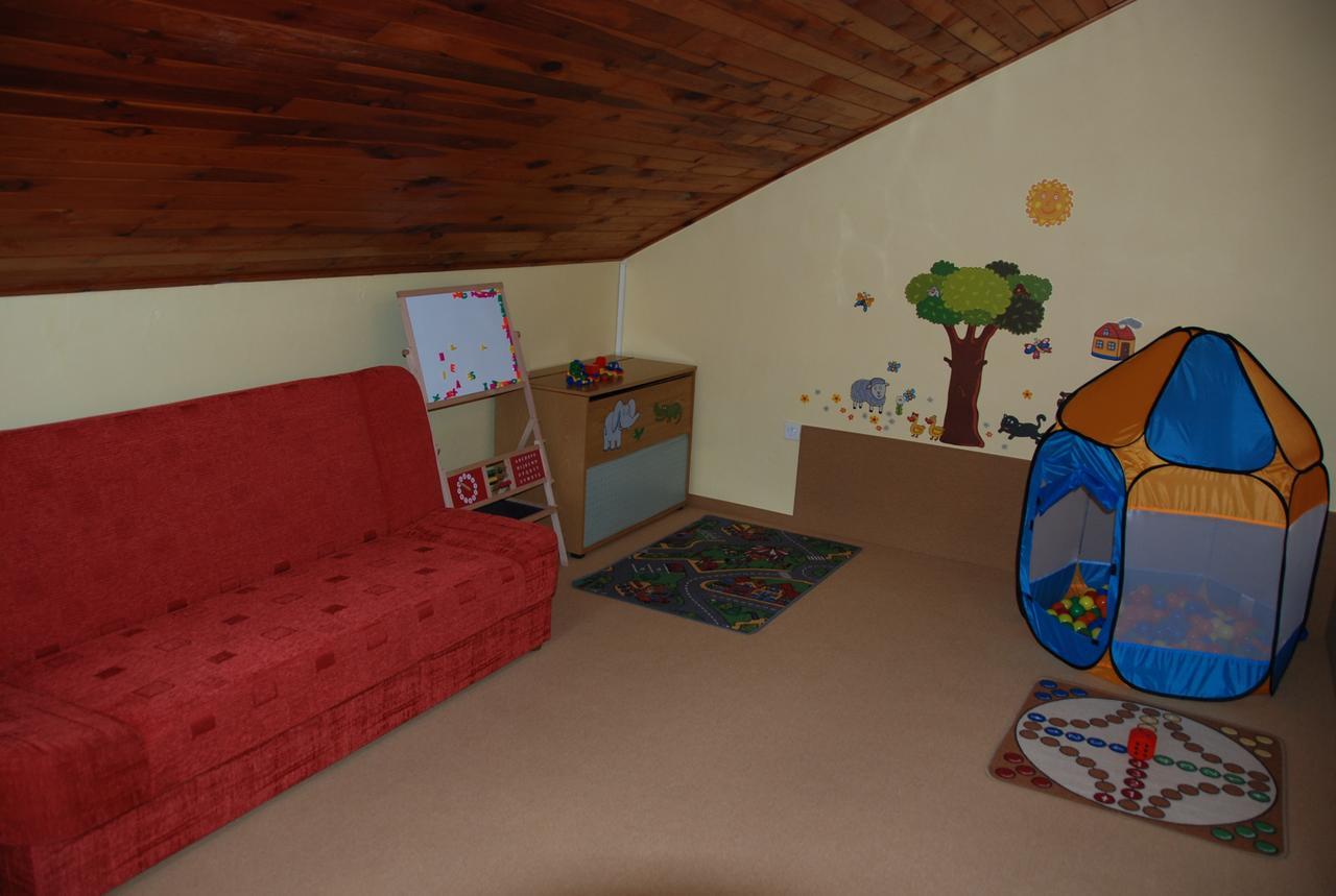 Rodinny "Hotel U Mustku" Desná Buitenkant foto